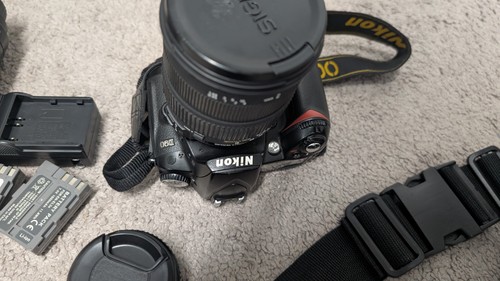 Nikon d90 dslr - nikon,